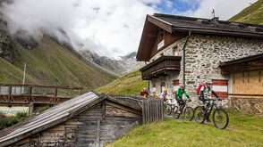 Mountainbiking in the Tyrolean alps