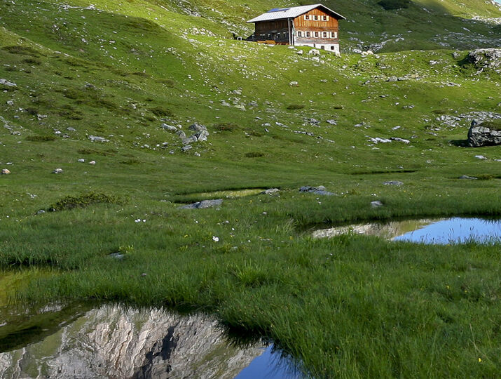 Giglachsee mit Giglachseehütte
