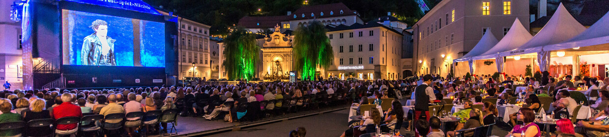Salzburger Festspiele, Siemens Festspielnächte Kapitelplatz 