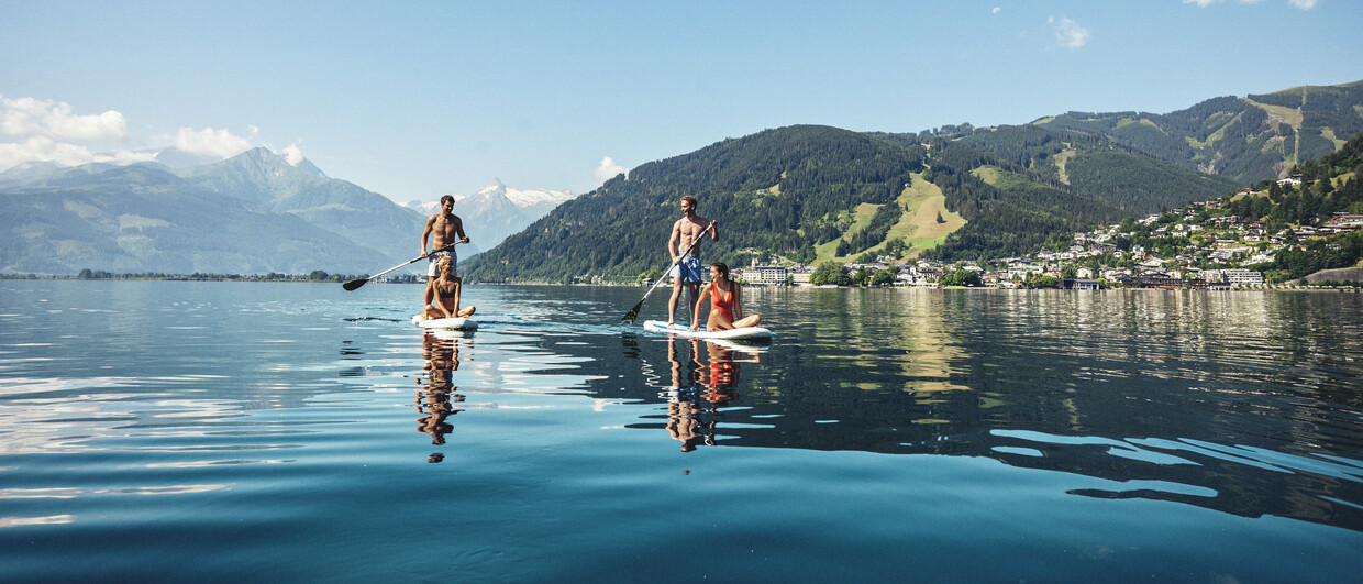 Stand up paddling på Zell-søen © Zell am See-Kaprun Tourismus