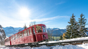 Schafbergbahn (c) SalzkammergutBahn Ursula Bahr Kunstbahr
