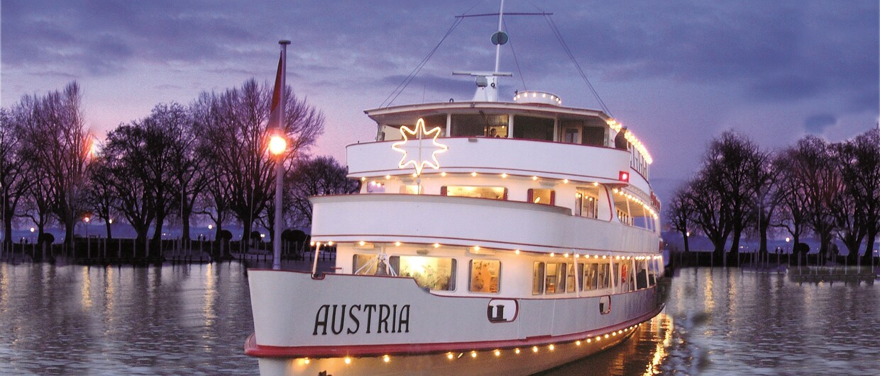 MS Austria Nave di Natale (c) Bodensee Curt Huber