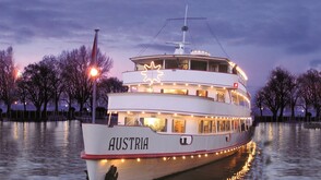 MS Austria Nave di Natale (c) Bodensee Curt Huber