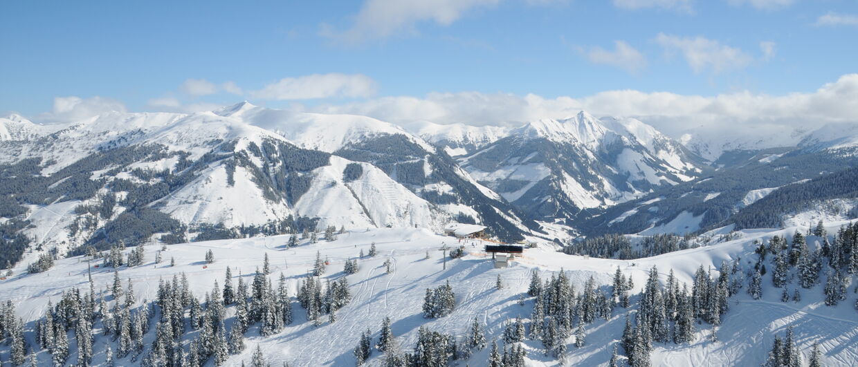 Perfektní den v lyžařském středisku Riesneralm-Donnersbachwald