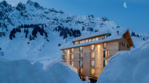 „Ski fahren und Energie sparen“ ist die Devise im Hotel Mondschein.