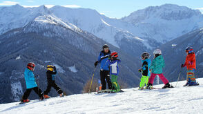 Kinderskikurs im Skigebiet Golzentipp