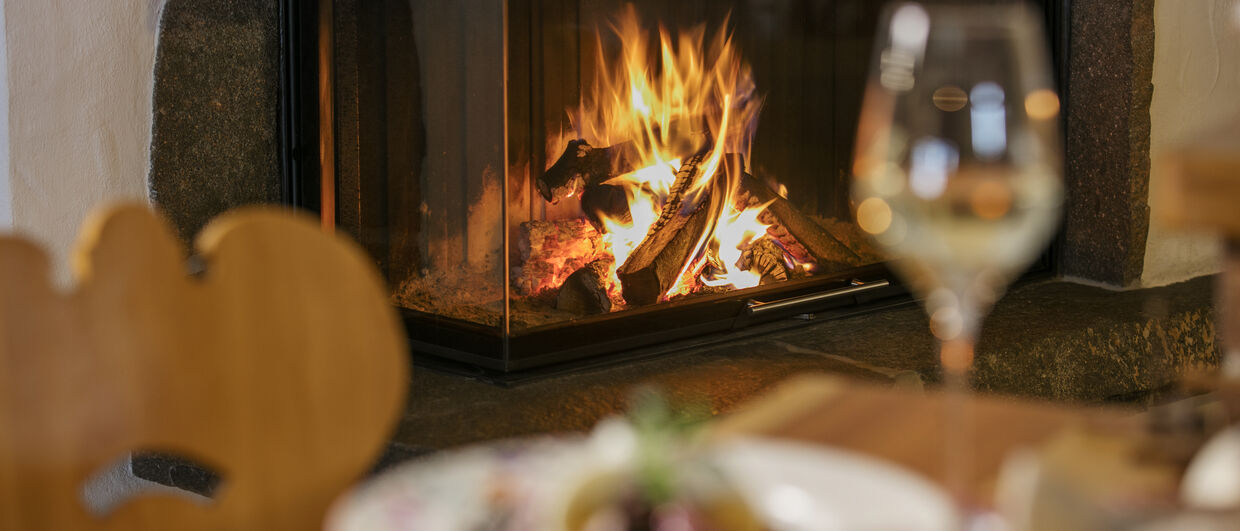 Dinner at a open fireplace
