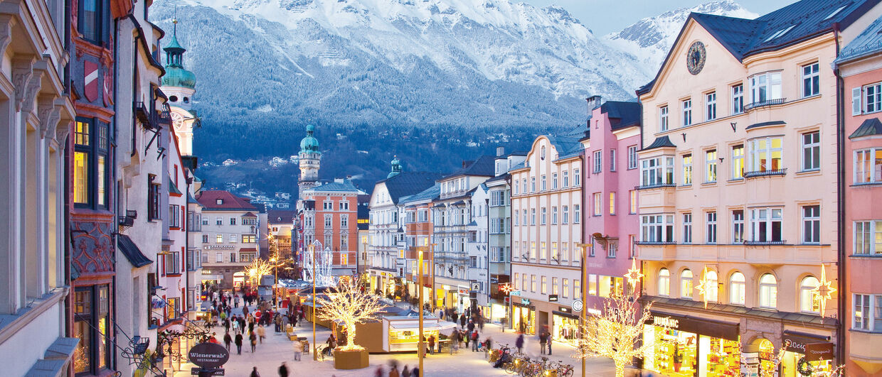 Christmas Market Maria-Theresienstraße Innsbruck